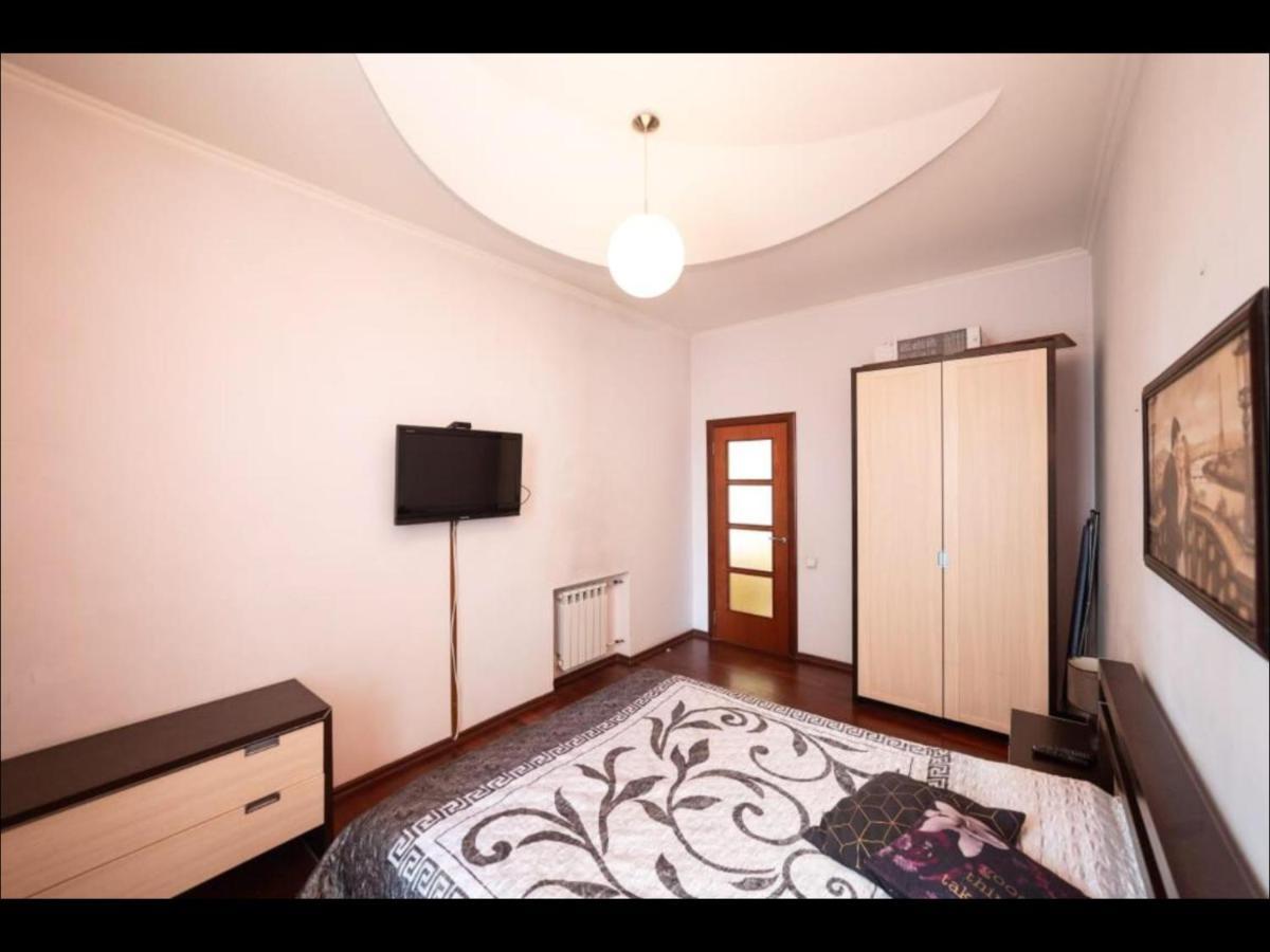 Kievapart Apartment Bagian luar foto