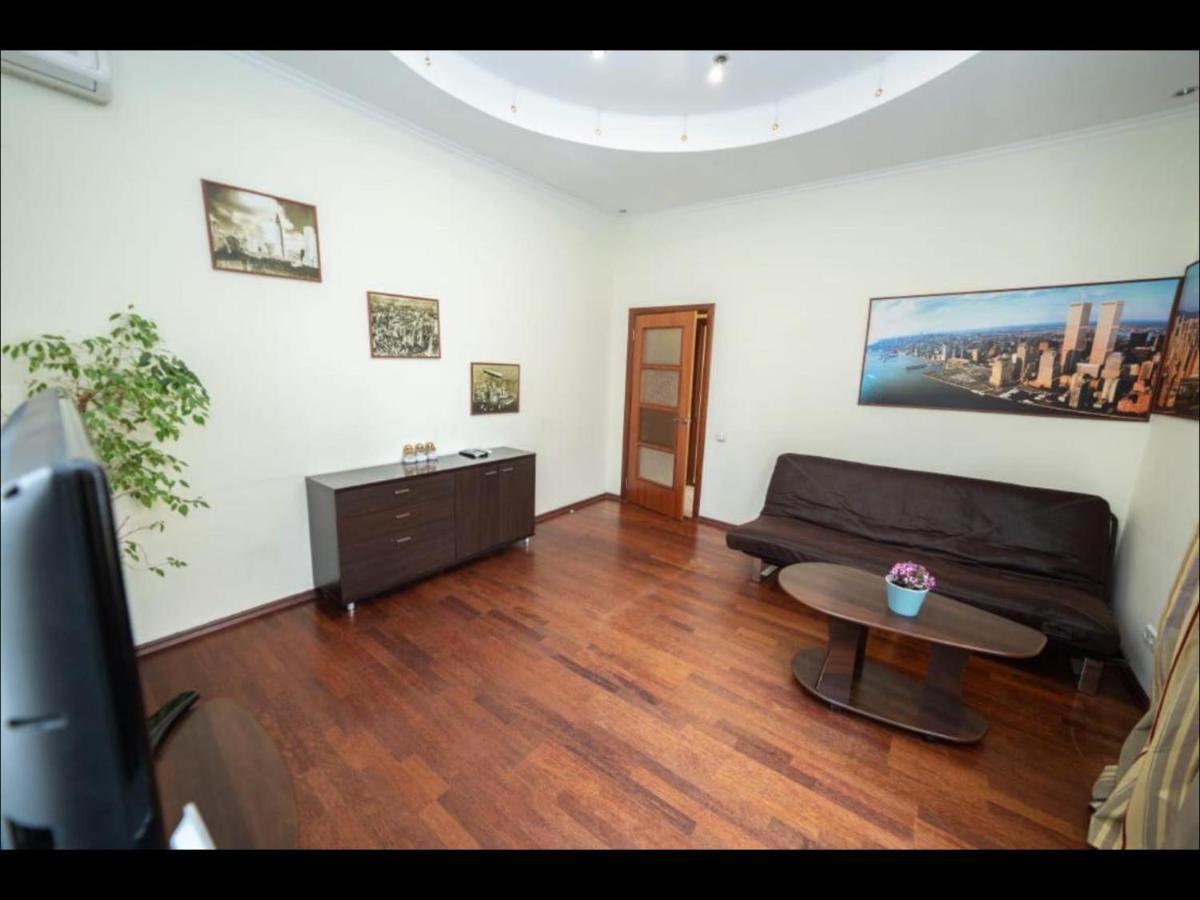 Kievapart Apartment Bagian luar foto